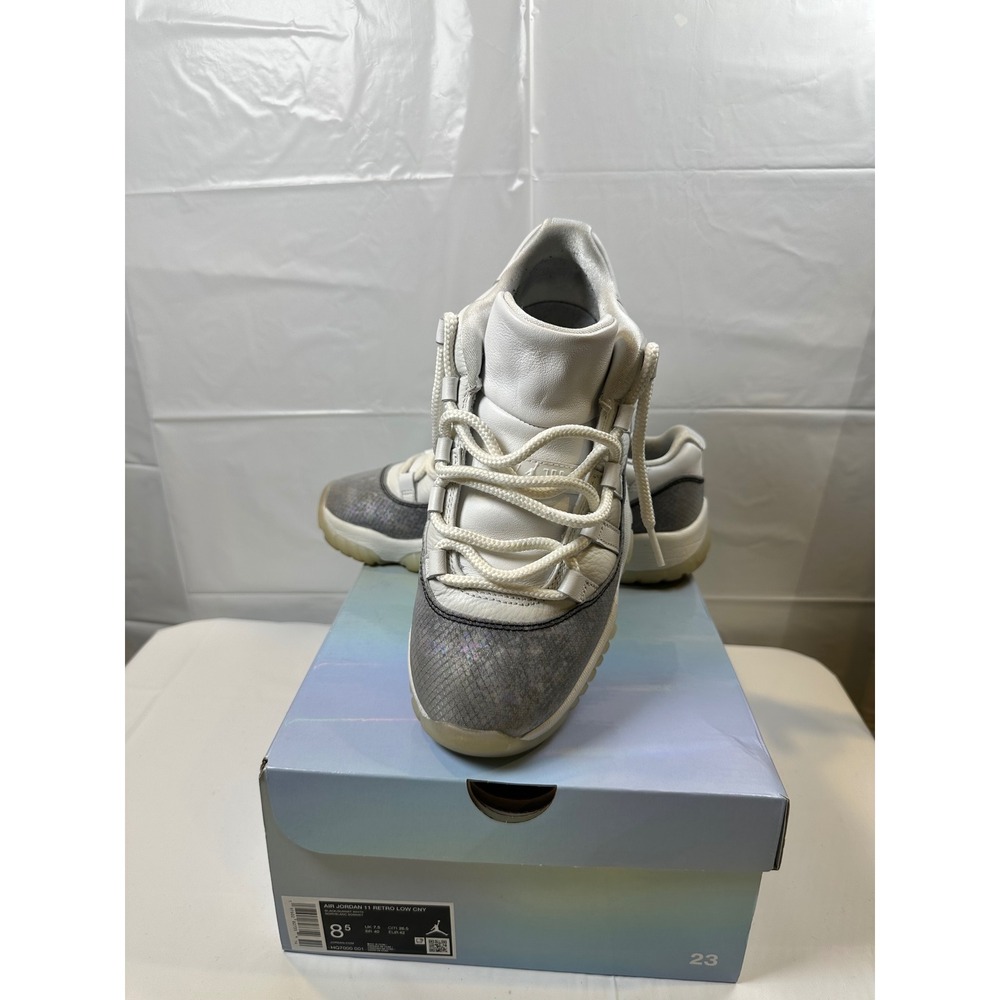 Air Jordan 11 Retro Low CNY‎ Chinese New Year White Summit White HQ7030-001 8.5